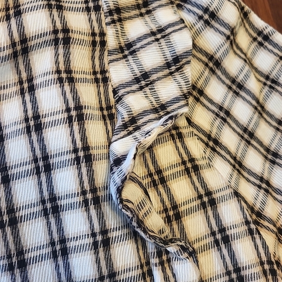 LOFT Women's Small Black Tan Plaid Ruffled Shoulder 100% Cotton Casual Top Shirt - Picture 4 of 12